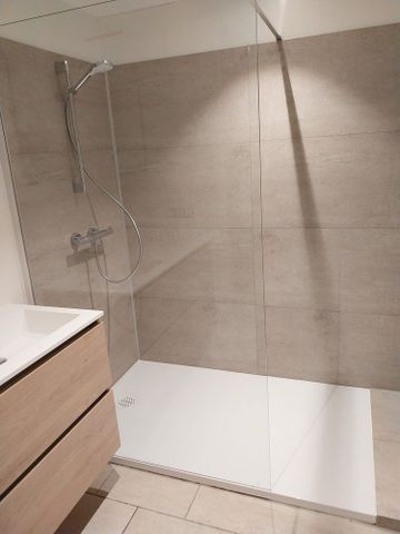 Luxe gelijkvloers appartement met grote tuin in Ruddervoorde - Foto 2