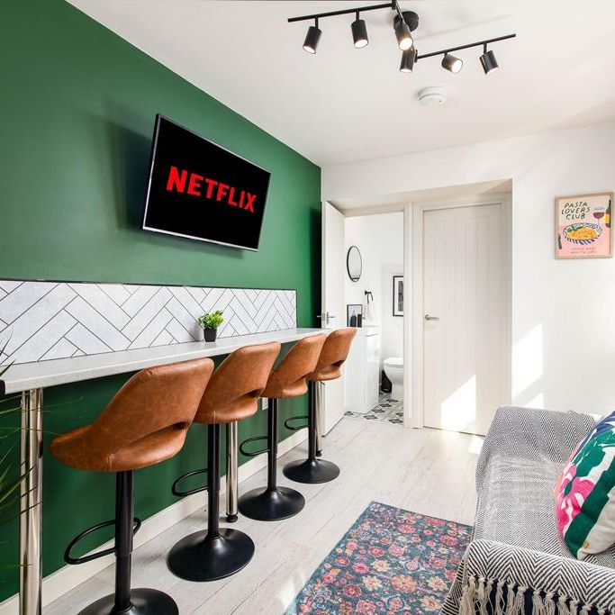 1 bedroom in a flat share to rent - Photo 1