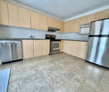 For Lease - 805 Taradale Drive, Barrhaven, Ontario - Photo 6