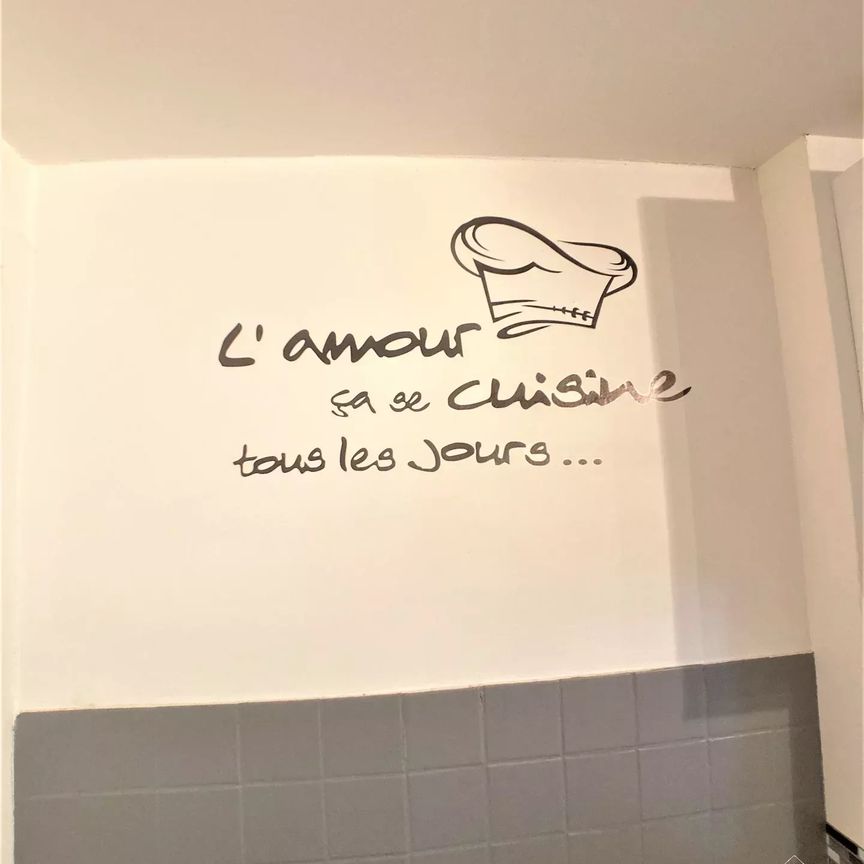 Location Appartement 2 pièces 67m² AURIOL 13390 - Photo 1