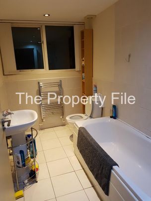 4 bedroom apartment to rent - Photo 1