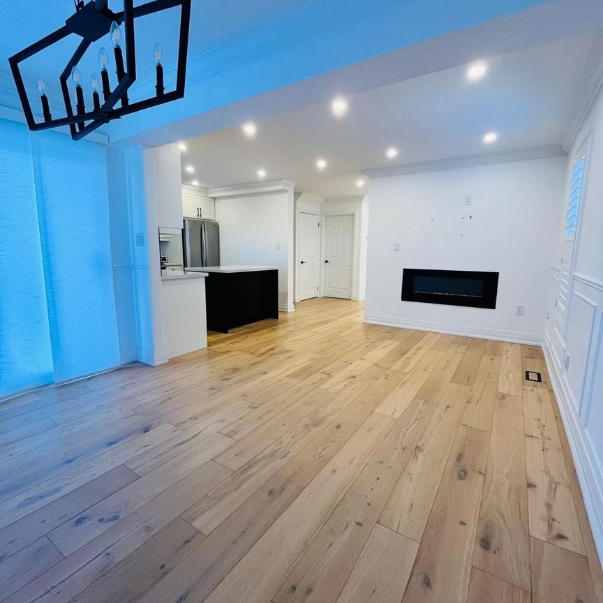 For Lease - 133 Lady May Drive, Oshawa, Ontario - Photo 1