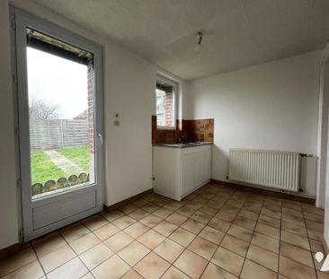 SOLESMES : Maison semi mitoyenne rénovée avec jardin - Photo 3