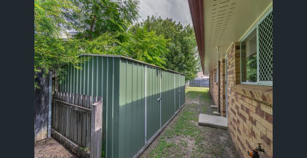 Solid 3 Bedroom Home walking distance to Rail - Photo 1