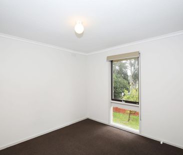 43 Wetherby Road, Doncaster VIC 3108 - Photo 2