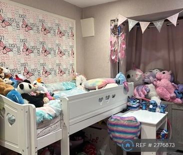 3 bedroom semi-detached house to rent - Photo 6