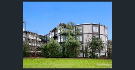 FURNISHED TWO BEDROOM APARTMENT - Photo 2