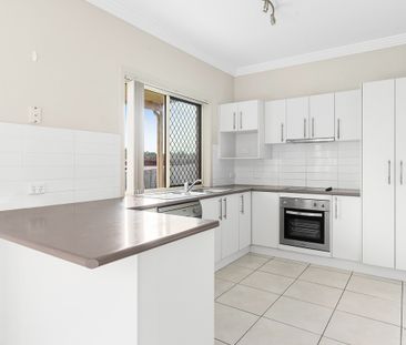 Charming 3-Bedroom Home with Modern Comforts - Photo 3