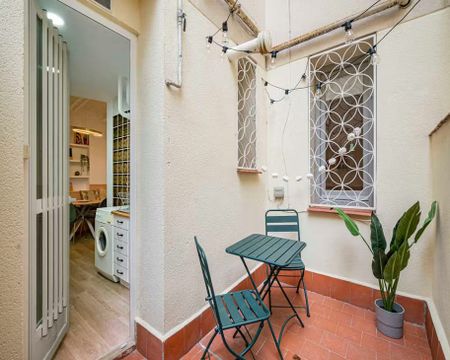 Calle Hermanos Álvarez Quintero, Madrid, Community of Madrid 28004 - Photo 2