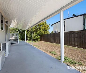 52 Abbott Street, Oonoonba, QLD 4811 - Photo 6