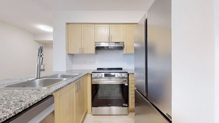 For Lease - 7 North Park Road Unit# 1007, Vaughan, Ontario - Photo 3