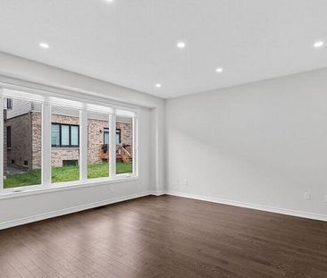 For Lease - 11 Phoenix Boulevard, Barrie, Ontario - Photo 5