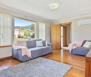 Family Home - Photo 3