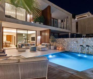 Detached Villa in The Golden Mile - Photo 4