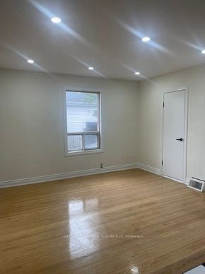 For Lease - 220 Bloor Street Unit# Main, Oshawa, Ontario - Photo 5