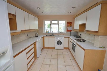 4 bedroom house to rent - Photo 4