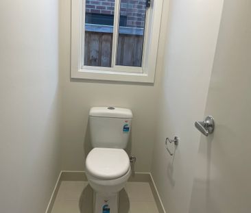 Effortless Living in a Low-Maintenance Home! - Photo 5