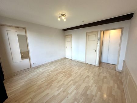 Appartement F1 à louer sur Troyes dans le département de l'Aube - Photo 4