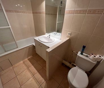 Location Appartement 1 pièce 31m² - Photo 5