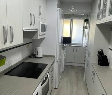 2 bedroom luxury Flat for rent in Nueva Andalucia, Andalusia - Photo 2