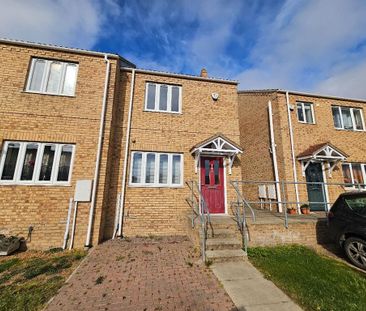 2 bedroom semi-detached house to rent - Photo 1
