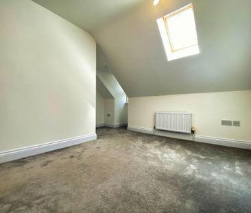 5 bedroom terraced house to rent - Photo 3