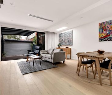 5 Bezzell Street, Brunswick VIC 3056 - House For Rent | Domain - Photo 2
