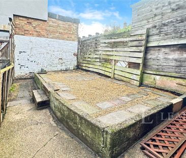 3 bedroom house to rent Tennyson Road, Luton, LU1 - Photo 3