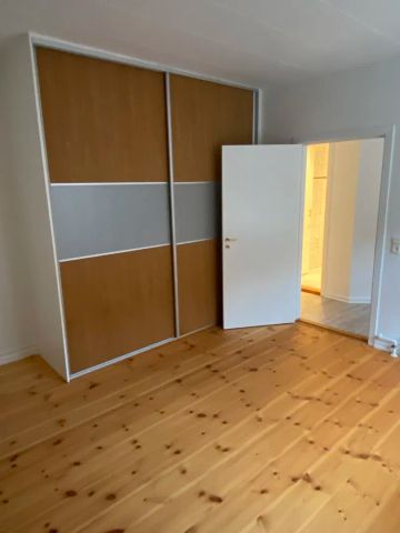Lys og indbydende lejlighed i Aalborgs hjerte - Foto 3