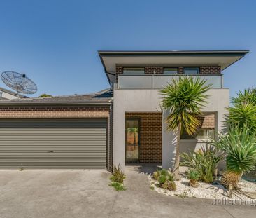 7/24 Adrienne Crescent, Mount Waverley - Photo 2