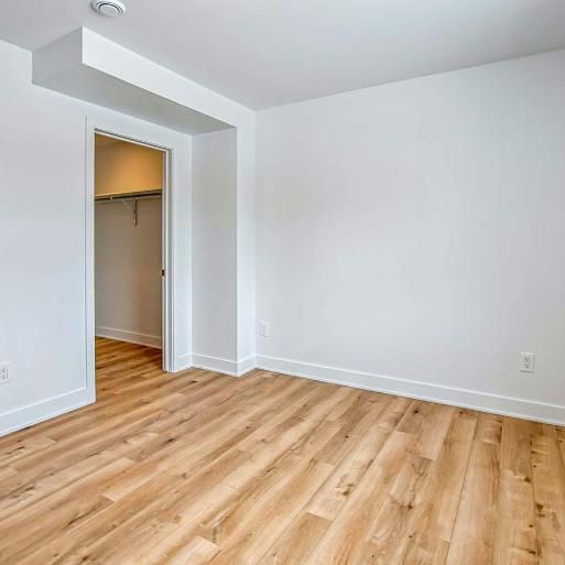 5½ À LOUER – 1ER JUILLET SAINT-LIN-LAURENTIDES - Photo 1