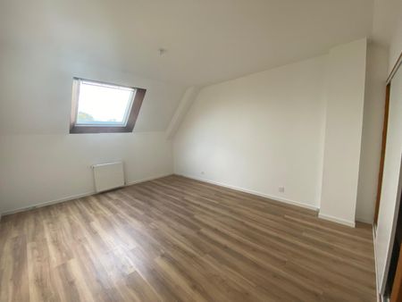 Location Maison 6 pièces 124m² DINAN 22100 - Photo 4