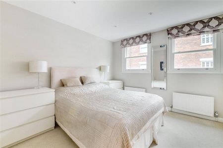 2 bedroom mews to rent - Photo 5