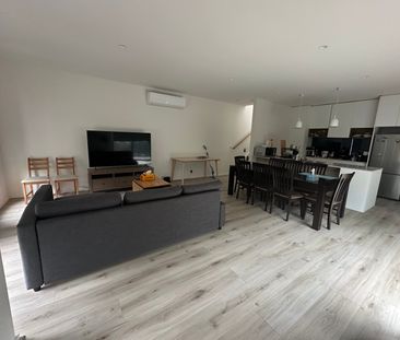 Altona North - Photo 5