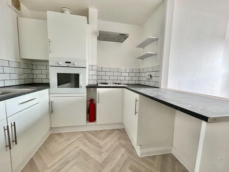 1 bedroom apartment to rent - Photo 2