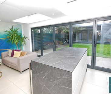 The Vale, NW11, Golders Green - Photo 6