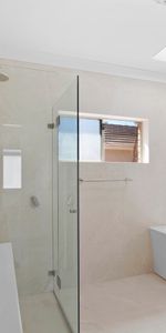 2/30 Roberts Street, Rose Bay NSW 2029 - House For Rent | Domain - Photo 3