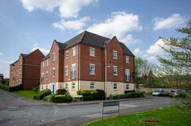 Webbs Court, Northwich, CW9 - Photo 1