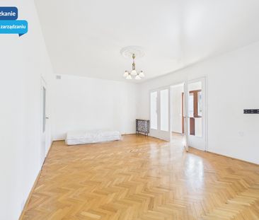 Przestronny dom w zabudowie bliźniaczej z ogródkiem – os. Bielawy - Photo 2
