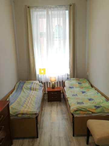 Mieszkanie pracownicze, dla 10-12 osób, centrum - Photo 2