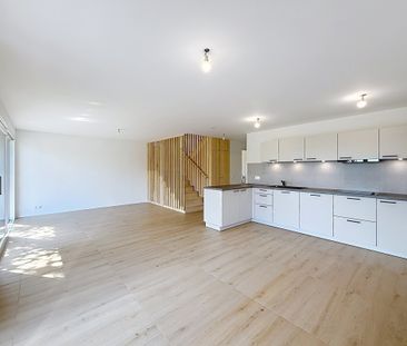 Triplex neuf dans villa avec terrasse et jardin - Photo 2