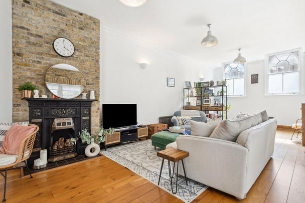 3 bedroom apartment to rent - Photo 1