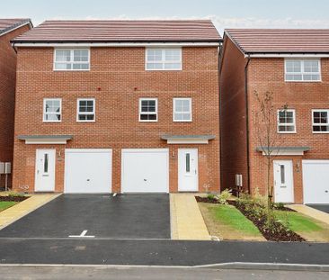 3 bedroom semi-detached house to rent - Photo 6