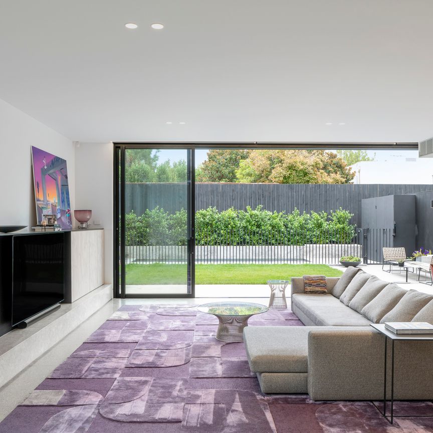 75B Allison Rd, Elsternwick VIC 3185 - House For Rent | Domain - Photo 1