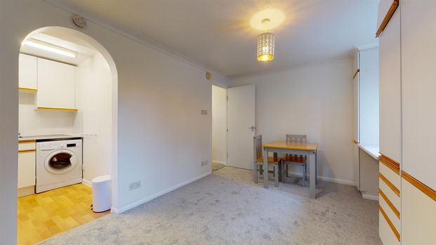 Templecombe Mews, Oriental Road, Woking, Surrey, GU22 7DL - Photo 1