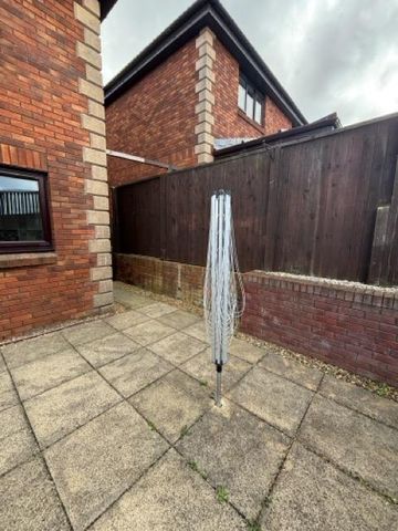3 bedroom detached house to rent - Photo 3