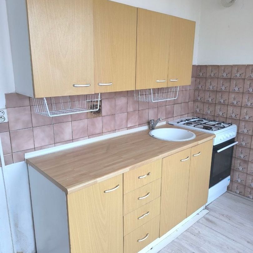 Pronájem bytu 2+1 v osobním vlastnictví 53 m², Rotava - Photo 1