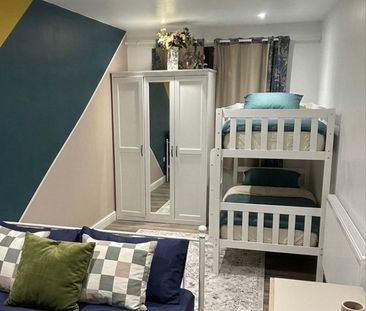 Room in a Shared House, Mitcham Lane, SW16 - Photo 2