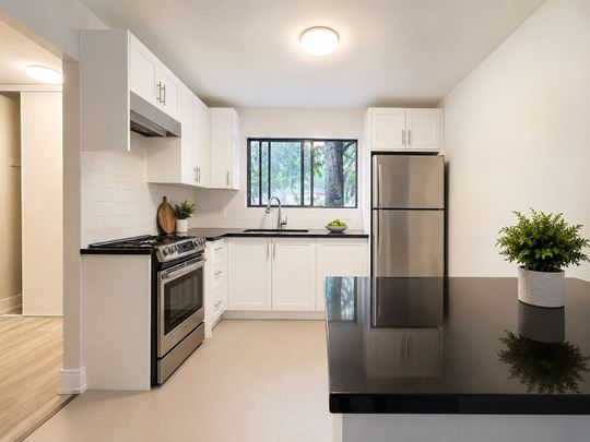 For Lease - 75 Eastdale Avenue Unit# TH8, Toronto, Ontario - Photo 1