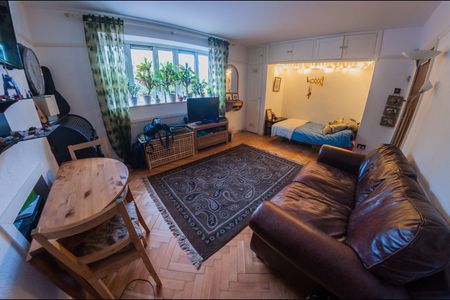 Studio Flat, Millstream House, SE16 - Photo 3